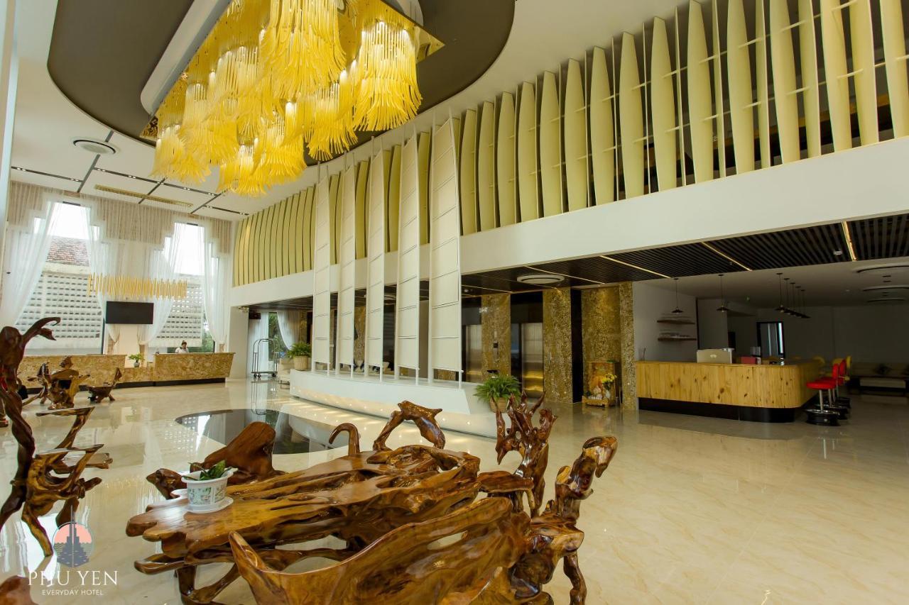 Phu Yen Everyday Hotel Tuy Hoa Exterior foto